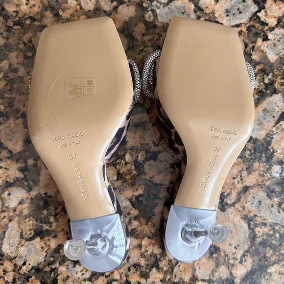 MACH & MACH
Double Bow Slide Sandal - Picture 10 of 11